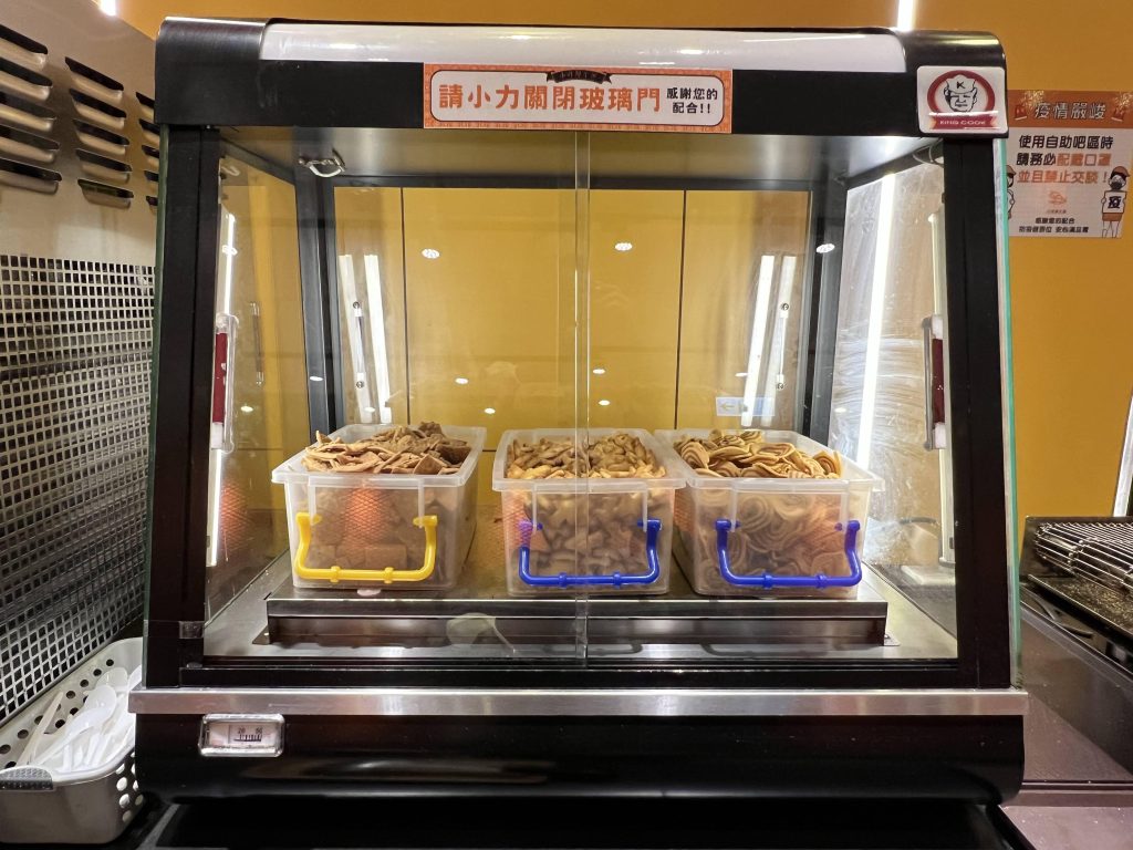 小時厚牛排-桃園中山店-室內配餐區
